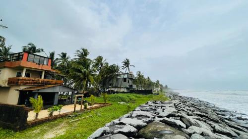 Deluxe Double Room with Balcony and Sea View