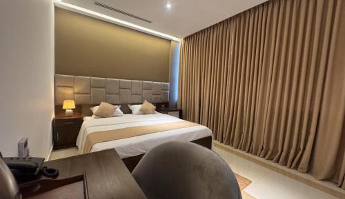 Suite with City View