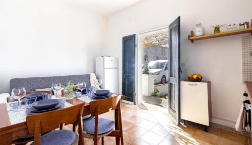 One-Bedroom Apartment with Garden View