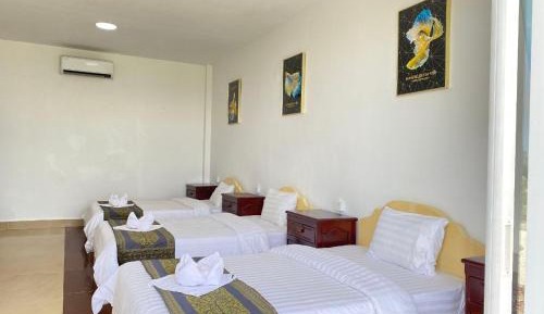 Deluxe Triple Room with Sea View