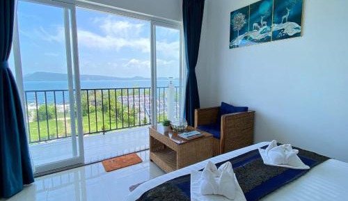 Deluxe Double Room with Sea View