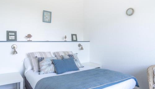 Comfort Suite (2 Adults)