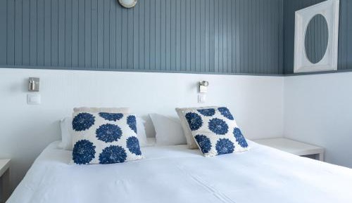 Standard Family Suite