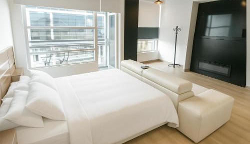 Deluxe Double Studio