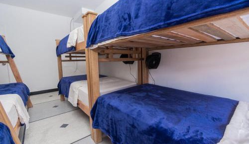 8-Bed Mixed Dormitory Room