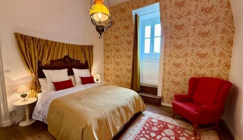 Queen Room with Garden View