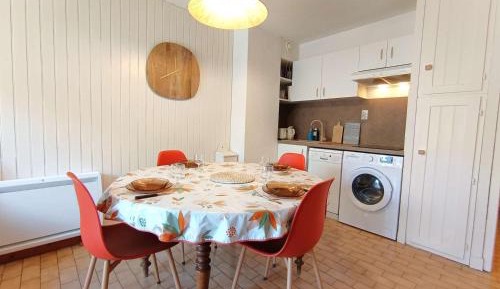 Apartment (6 Adults)