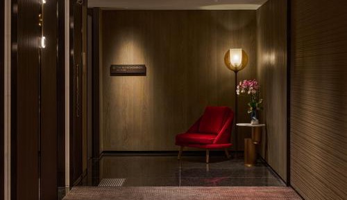 Midtown Suite