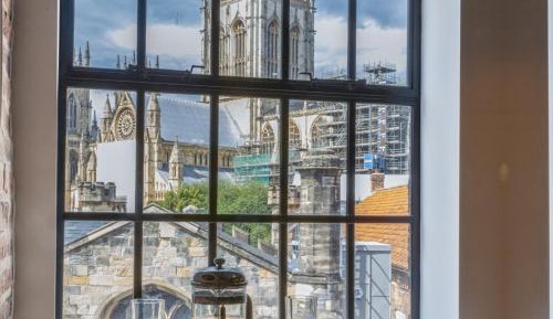 Deluxe One-Bedroom Apartment with City View