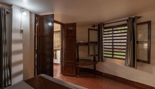 Bungalow with Sea View
