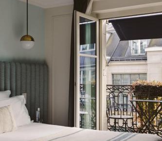 Signature Suite