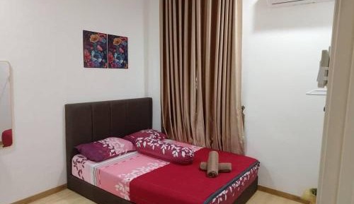 Three-Bedroom Holiday Home 
