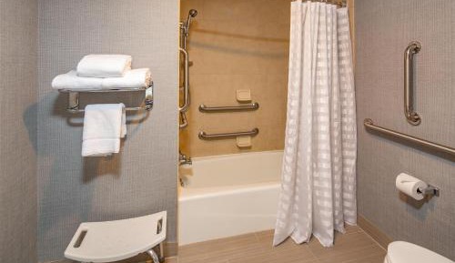Queen Room with Two Queen Beds, Sofa Bed and Accessible Tub