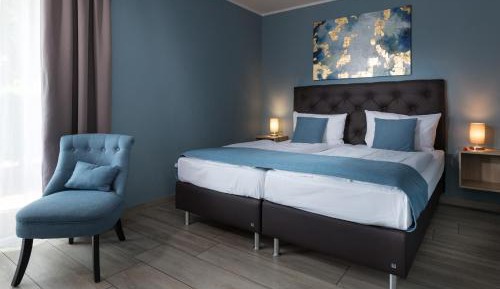 Deluxe Family Suite