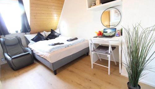 Double Room with Private Bathroom