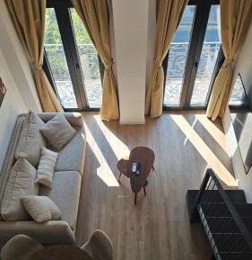 One-Bedroom Apartment with Balcony