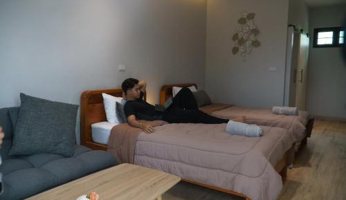 Standard Twin Room with Sofa