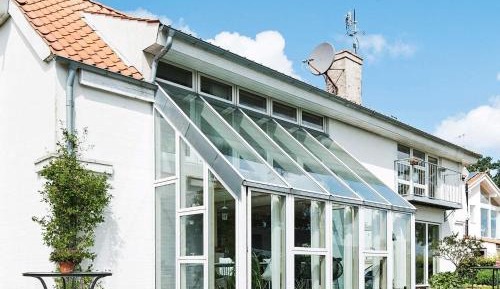 Nine-Bedroom Holiday Home