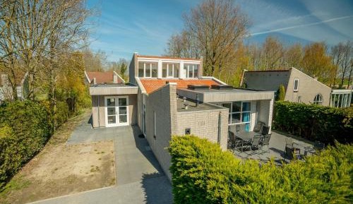 Five-Bedroom Holiday Home