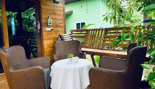 Triple Room with Garden View