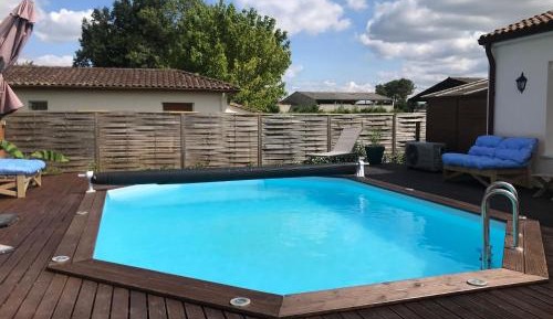 One-Bedroom Holiday Home