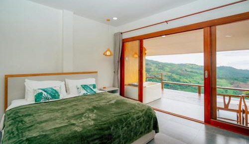 King Room with Mountain View