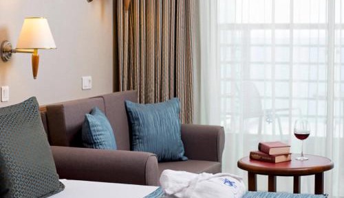 Basic Single Room - Side Sea View
