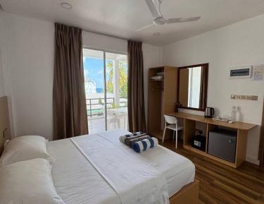 Deluxe Double or Twin Room with Sea View