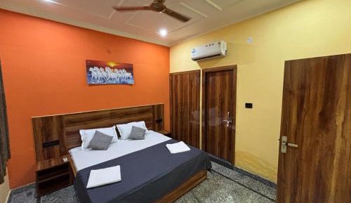 Deluxe Double or Twin Room