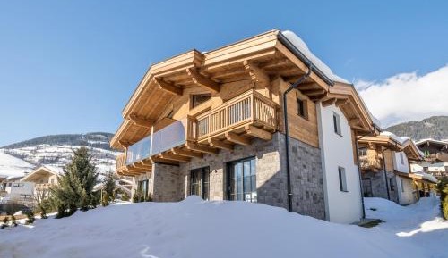 Four-Bedroom Holiday Home