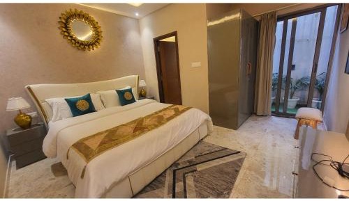 Deluxe Double or Twin Room