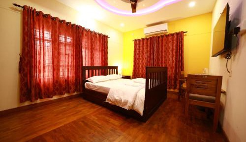 Superior Deluxe Double or Twin Room 