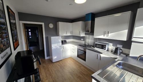 Single Room with Private Bathroom