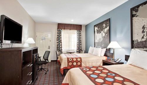 Deluxe Double Studio with Two Double Beds - Non-Smoking