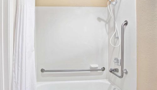 King Room - Disability Access/Non-Smoking