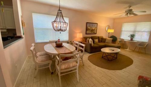 Three-Bedroom Holiday Home 