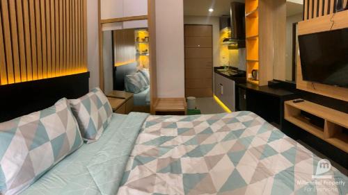 Room #1475071701