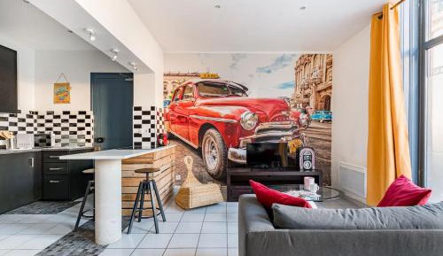 One-Bedroom Apartment