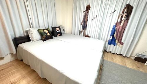 Twin Room with Private Bathroom