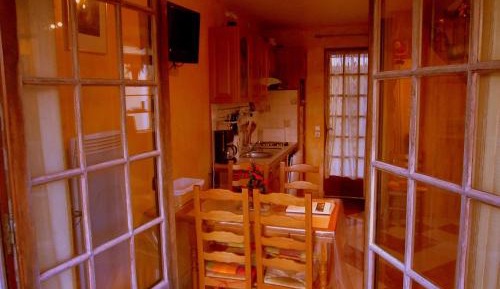 One-Bedroom Vacation Home