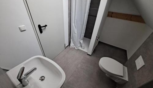 Standard Single Room with Shared Bathroom