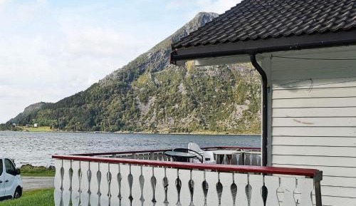 Four-Bedroom Holiday Home