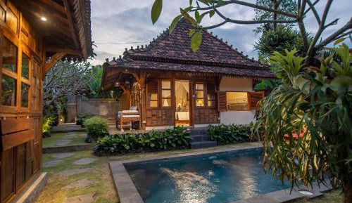 Villa with Private Pool