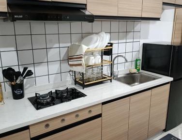 King Studio with Sofa Bed