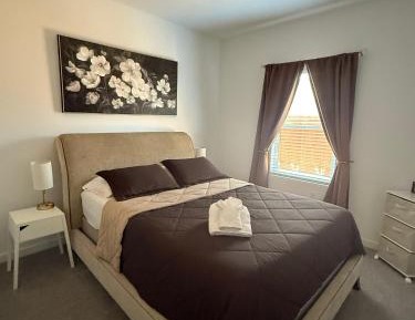 Queen Room