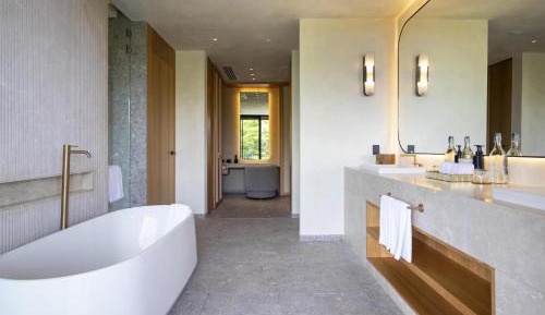 Waldorf Astoria Three-Bedroom Presidential Suite