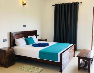Deluxe Double Room with Balcony and Sea View