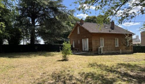 Cottage with Garden View