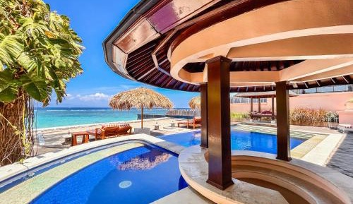 Villa with Sea View