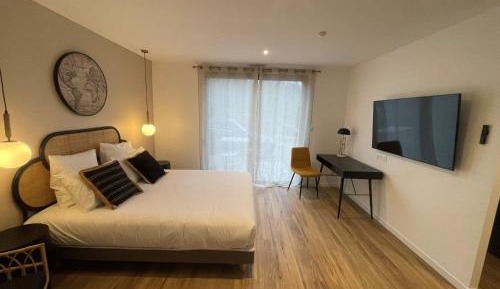 Queen Suite